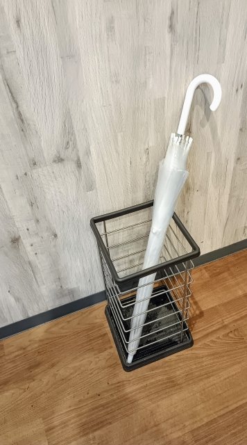 傘立ての傘.jpg